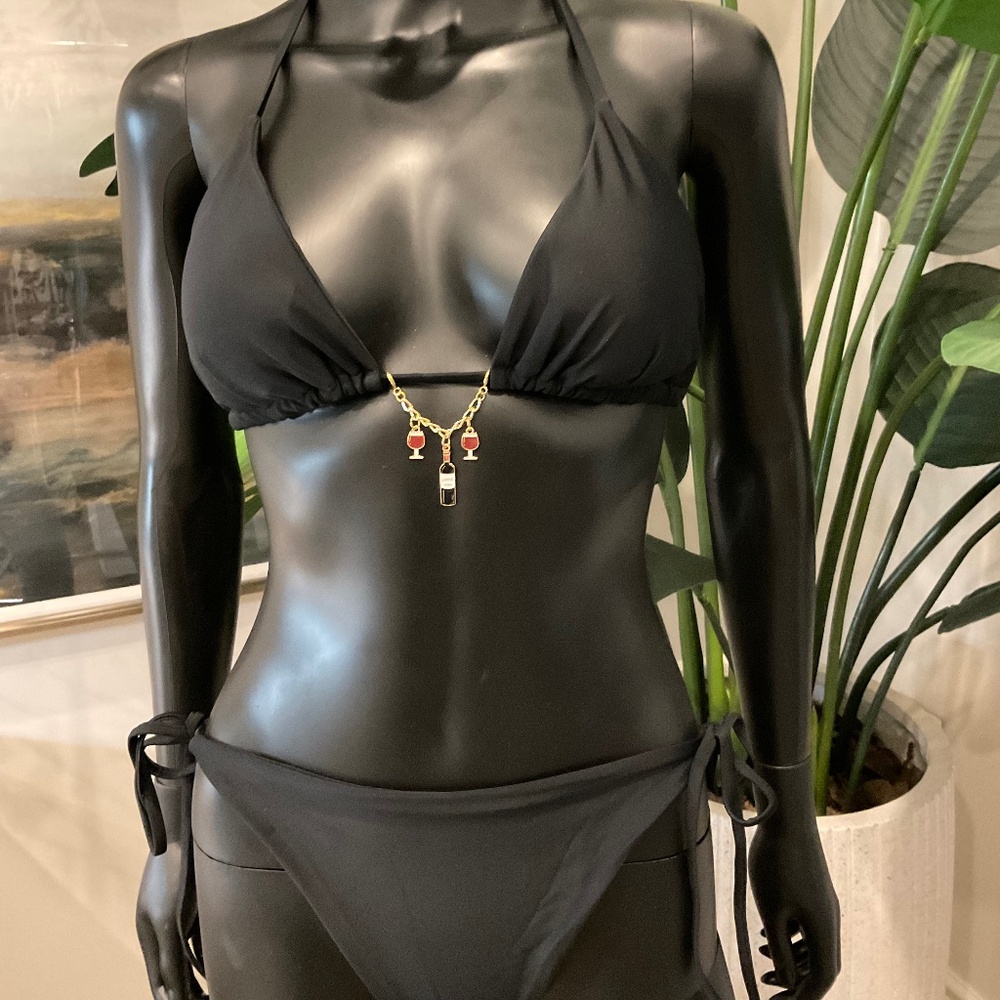 Black Bikini with Charming Bikinis Wine Charm!!